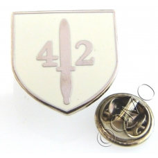 Royal Marines 42 Commando Shield Lapel Pin Badge (Metal / Enamel)